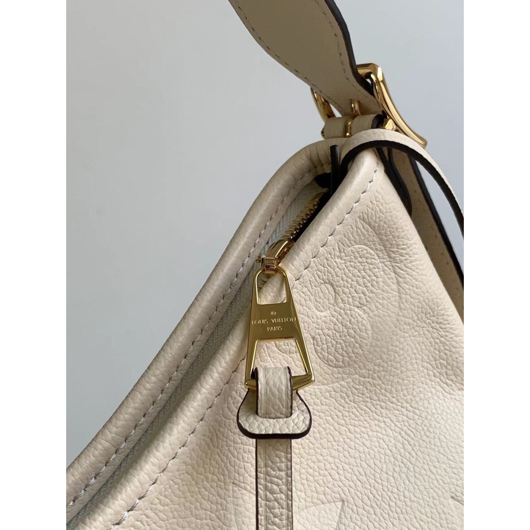 M46293 Louis Vuitton Monogram Empreinte CarryAll PM Bag