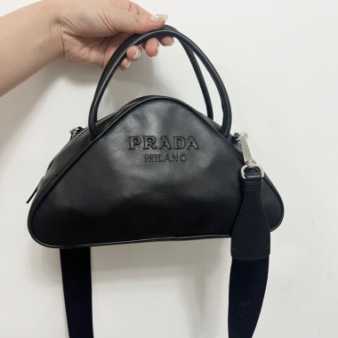 Borsa Prada Triangle in pelle