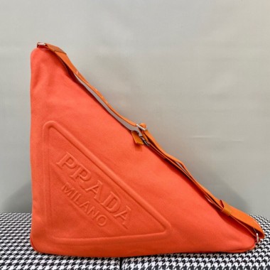 Borsa Prada Triangle in canvas