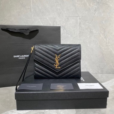 YSL clutch monogram in pelle  