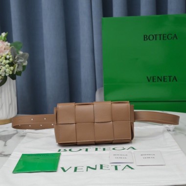 Bottega Veneta Marsupio Cassette