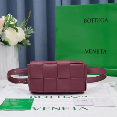 Bottega Veneta Marsupio Cassette