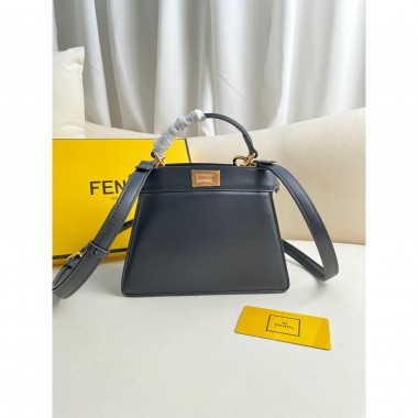 Fendi Peekaboo ISeeU Petite