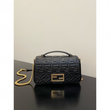 Fendi Baguette Chain Midi Bag 