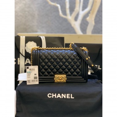 Medium Boy Chanel Handbag  in Lambskin 