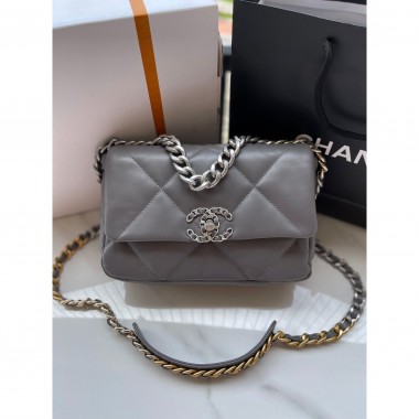 Chanel Pelle Borsa 19  