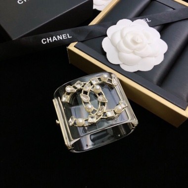 Chanel Manchette  