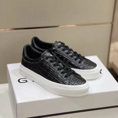 Givenchy Men's Sneaker, Size 39-45