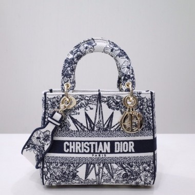 Christian Dior Medium Lady D-Lite Bag 