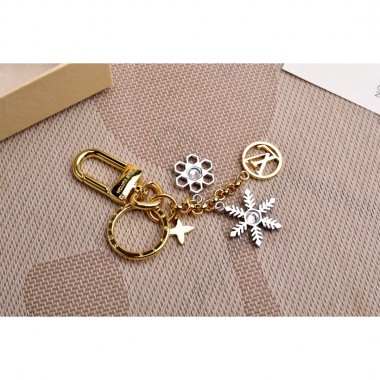 M80240 LV SNOWFLAKES BAG CHARM AND KEY HOLDER