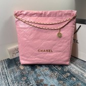 Chanel 22 Large Handbag in Shiny Calfskin