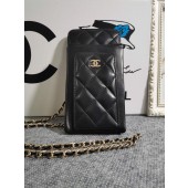 Chanel  Chain Multi case in lambskin 