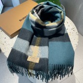Burberry Cashmere scarf  70 x 200 cm 