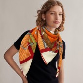 Hermse Square scarf 110cm