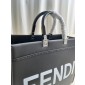 Fendi Sunshine Medium Shopper 