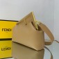 Fendi First Medium Borsa in pelle