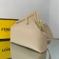 Fendi First Medium Borsa in pelle