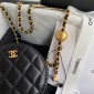 Chanel  clutch con catena  