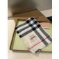 Burberry Lightweight Cashmere scarf  70 x 200 cm 