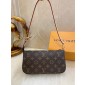 M40712 POCHETTE ACCESSOIRES 