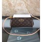 Monogram Canvas Eva Clutch M95567